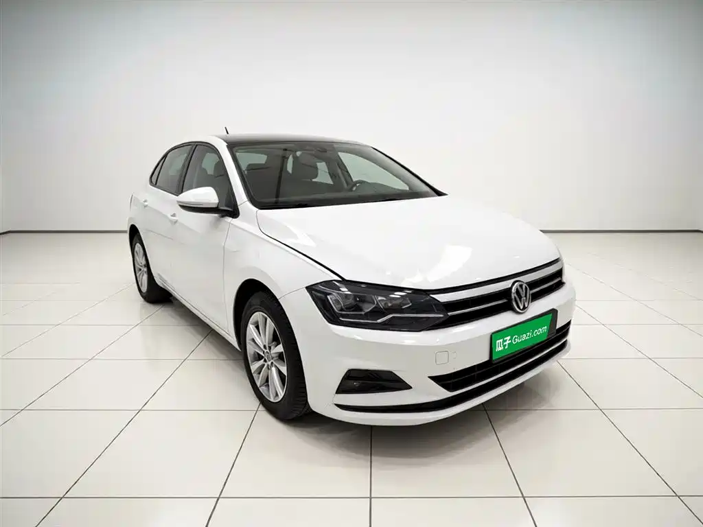 Volkswagen Polo 2023 Facelift Plus 1.5L Auto Joyful Living Edition фото 4
