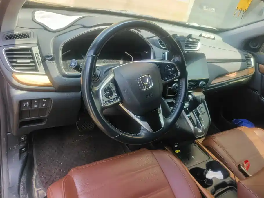 Фото 12 - Honda CR-V