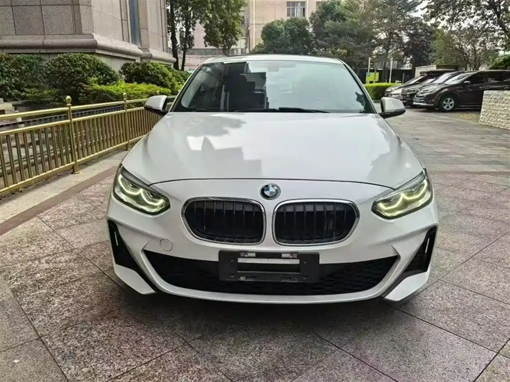 BMW 1 Series 2020 Model 120i M Sport Package фото 2