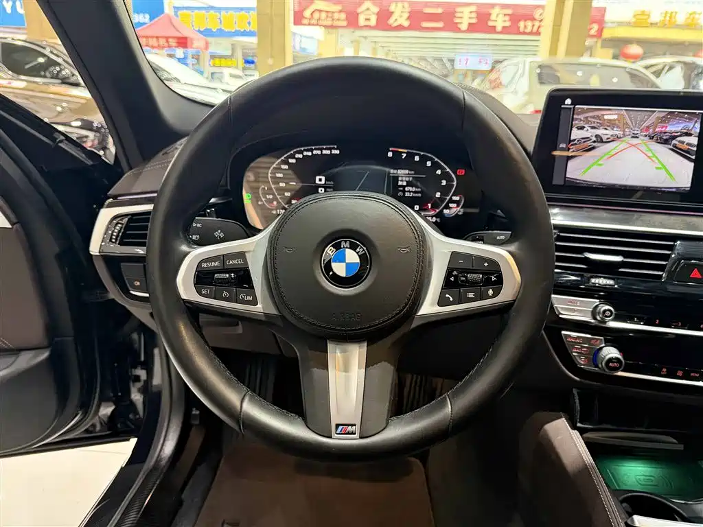 BMW 5 Series 2021 525Li M Sport Package фото 14