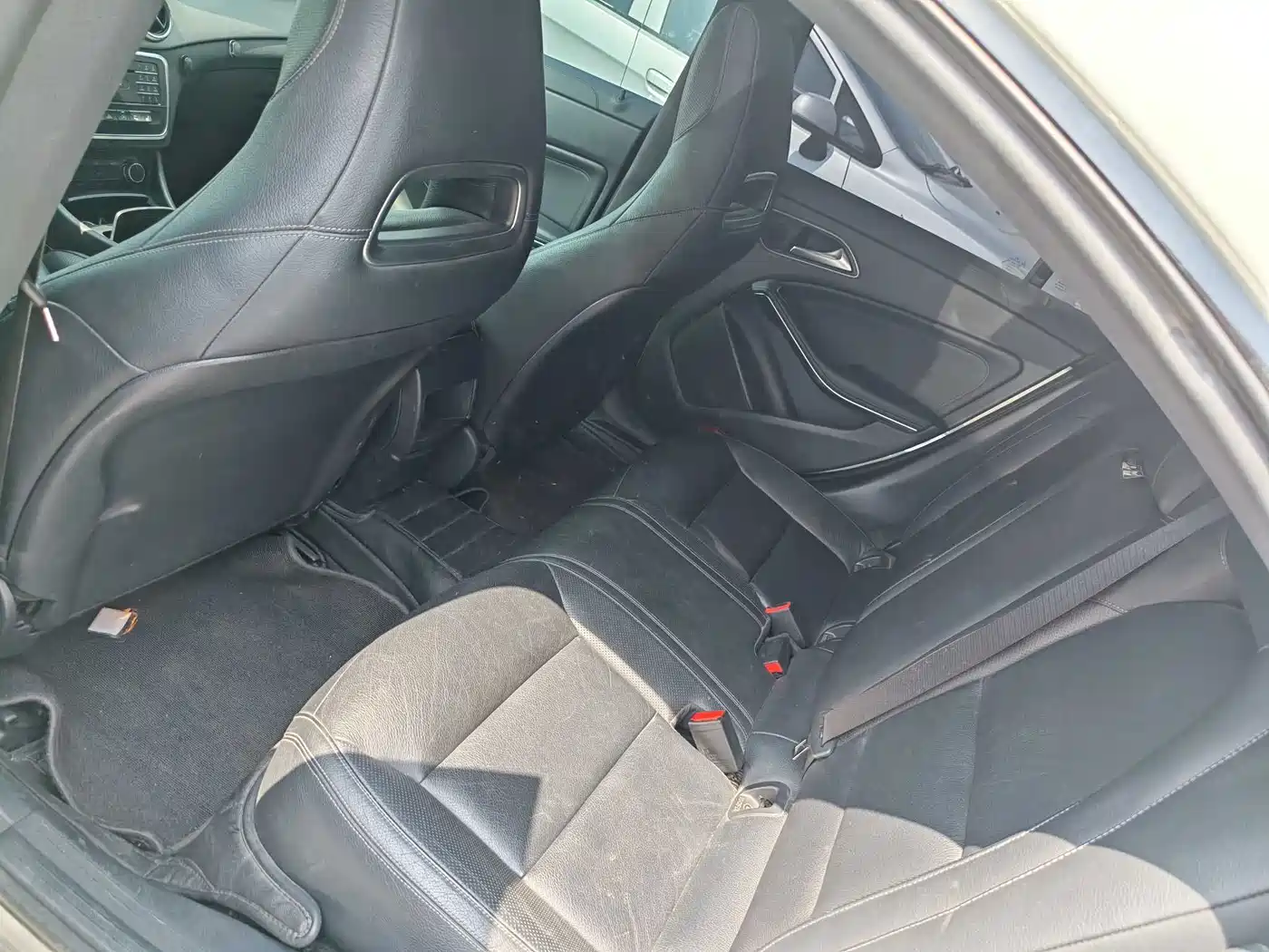 Mercedes-Benz CLA (Import) 2014 CLA 260 4MATIC фото 8