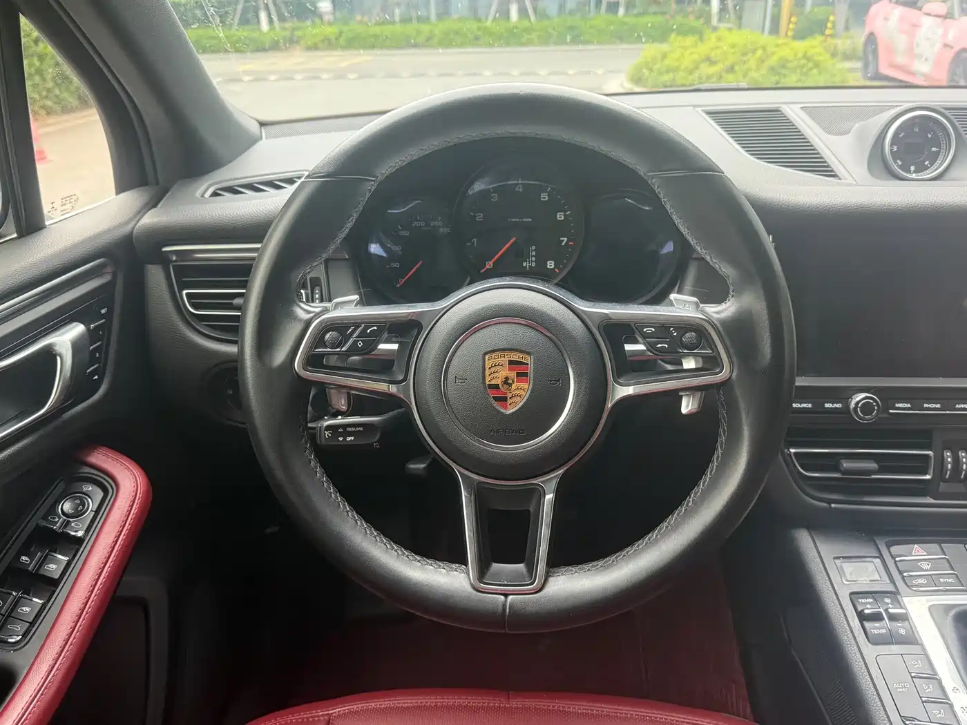 Porsche Macan 2021 Macan 2.0T фото 10