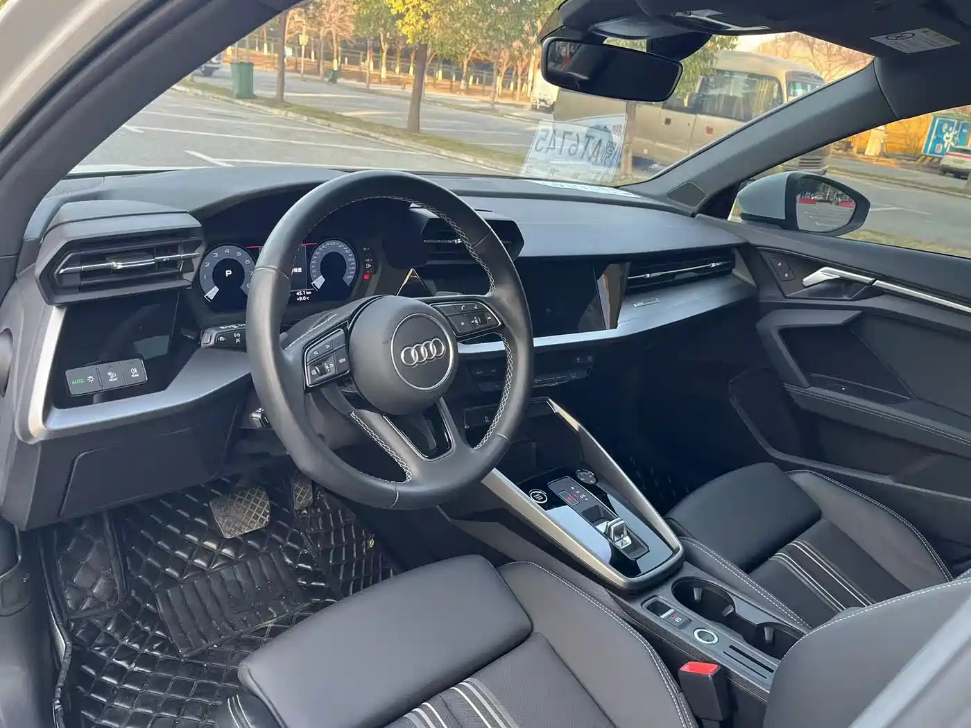 Audi A3 2023 Facelift A3L Limousine 35 TFSI Fashion Sport фото 13
