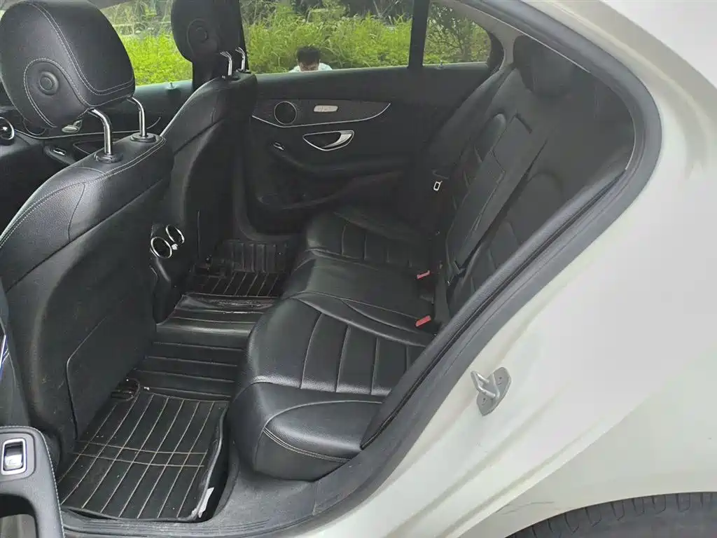 Mercedes-Benz C-Class 2015 Facelift C 180 L Sport фото 15