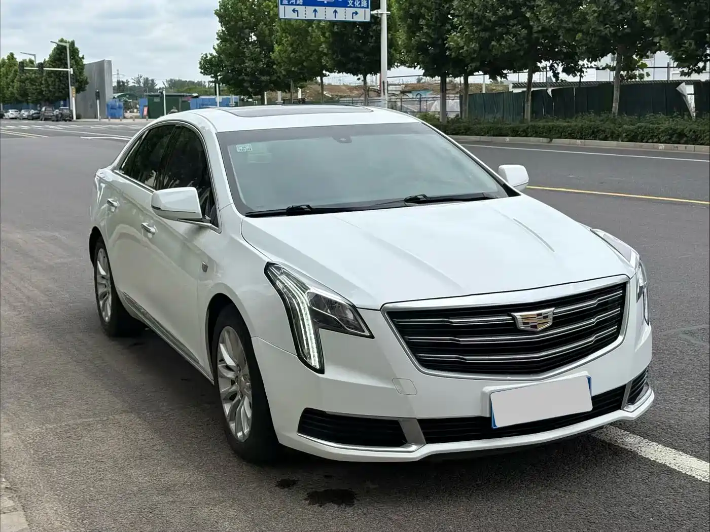 Cadillac XTS 2018 28T Technology