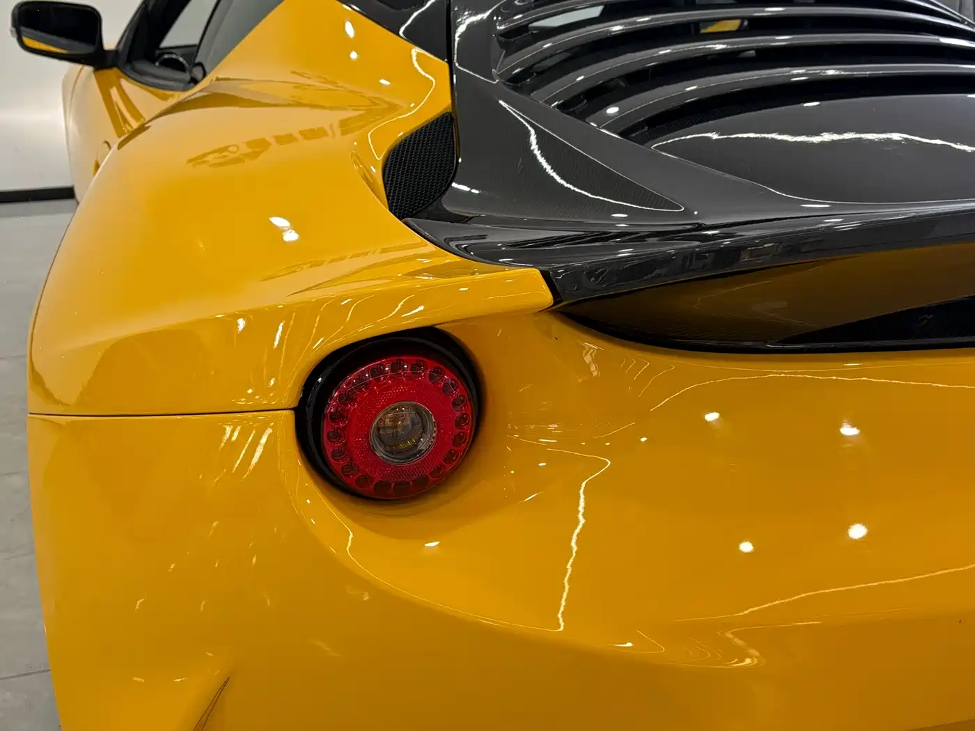 LOTUS SPORTS CAR EVORA