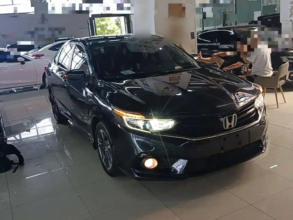Honda ENVIX 2019 2019 180TURBO CVT Enjoyment China V
