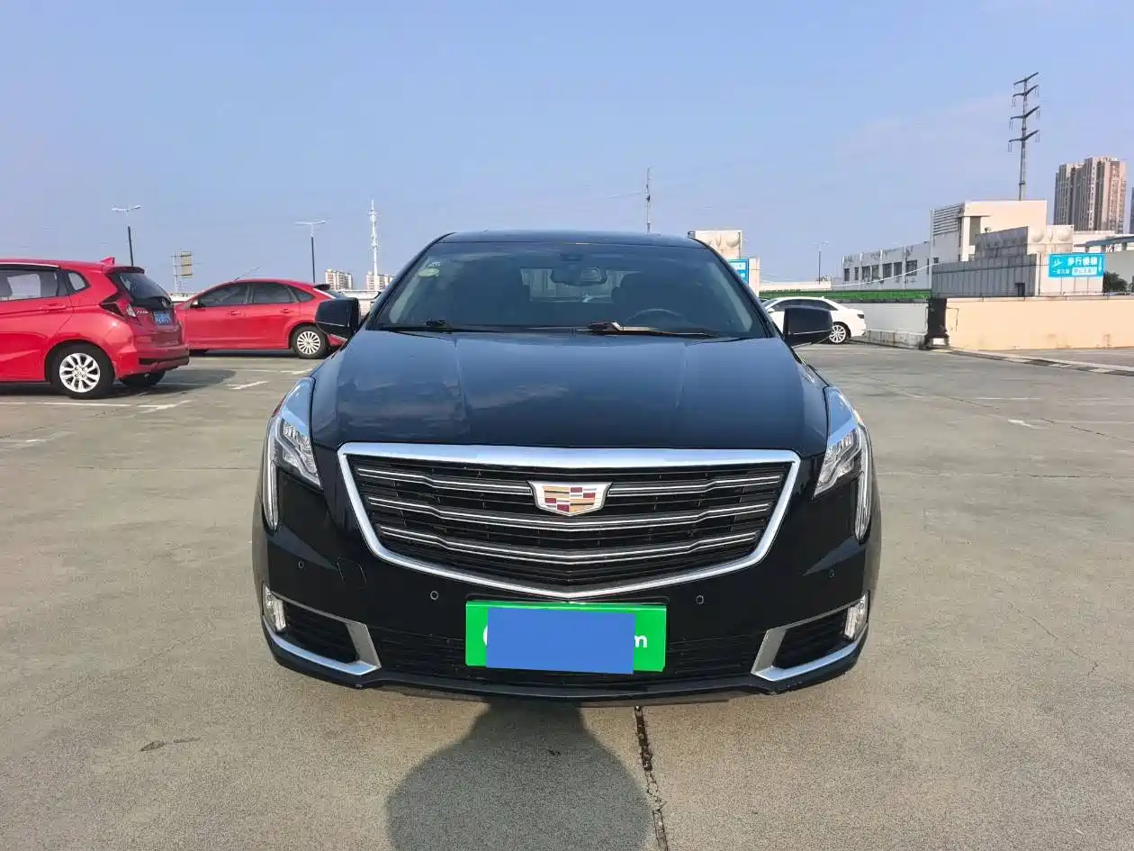 Cadillac XTS 2018 28T Elite фото 3