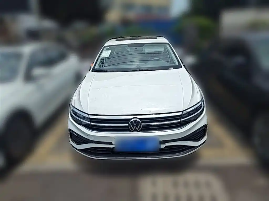 Volkswagen Bora 2025 Facelift 200TSI DSG Navigation Edition фото 5