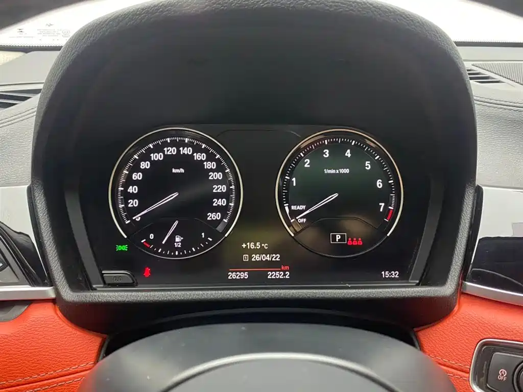 BMW X2 2023 sDrive25i M Sport Shadow Edition фото 15