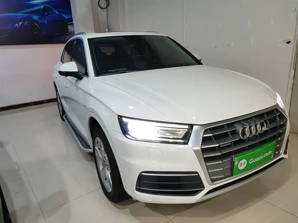 Audi Q5L 2018 40 TFSI Prestige Progressive (China V) фото 4