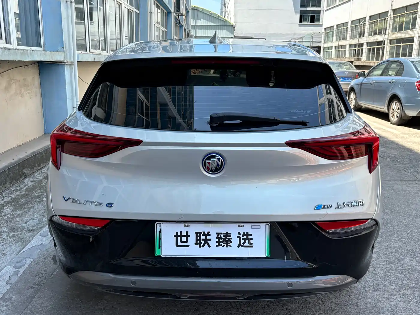 BUICK SLIGHTLY BLUE 6