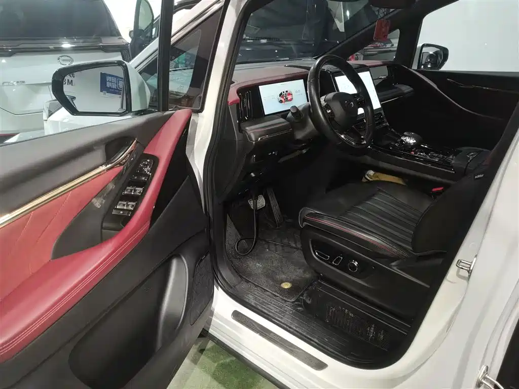 GAC Trumpchi Trumpchi M8 2023 Master Series Dual Hybrid Flagship Edition фото 16