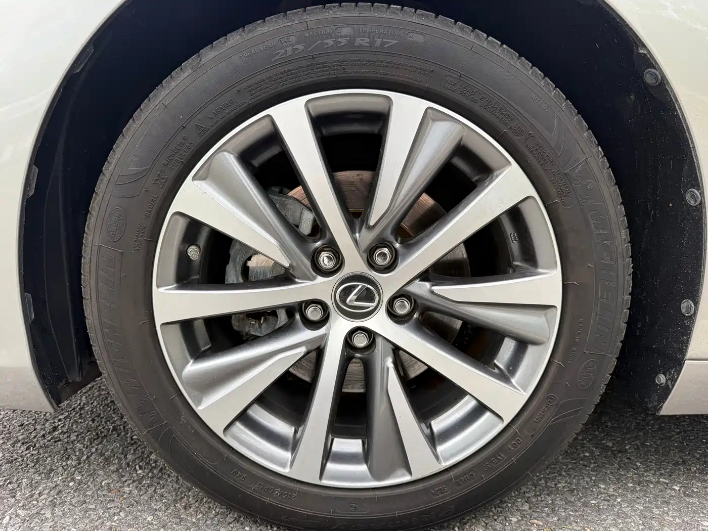 Lexus ES 2021 300h Excellence Edition фото 17