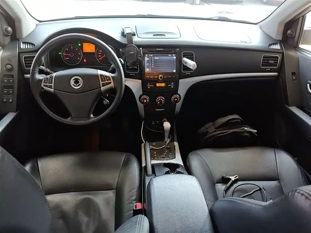 SsangYong Korando 2014 2011 2.0T Diesel 2WD Automatic Luxury Navigation