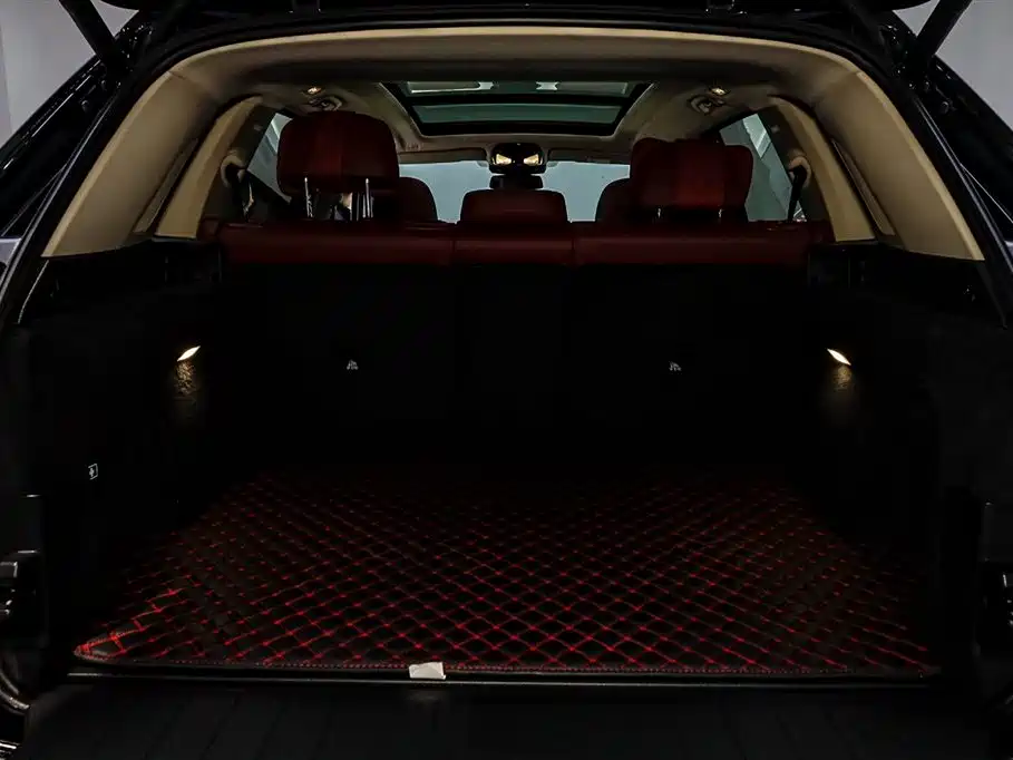 BMW X5 2023 xDrive 30Li Premium M Sport Package фото 13