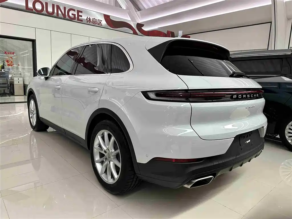 Porsche Cayenne 2024 Cayenne 3.0T фото 17