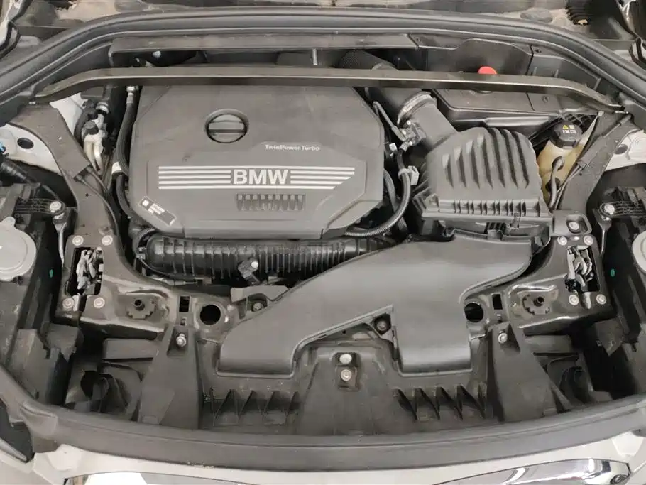 BMW X1 2022 sDrive25Li Leading фото 10
