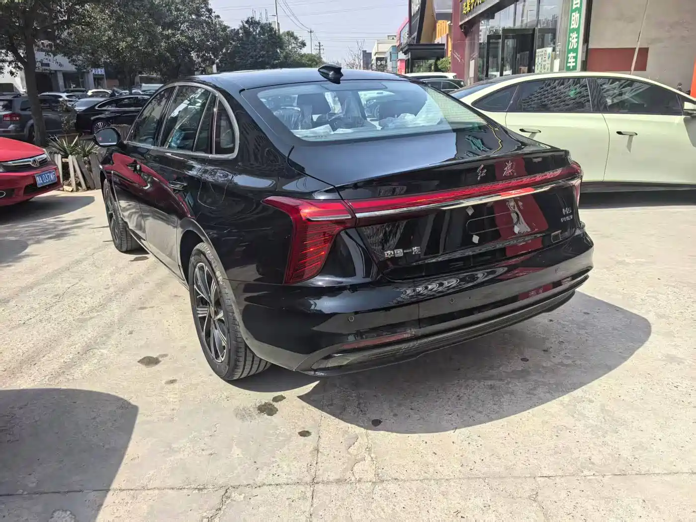 Hongqi H5 PHEV 2026 2025 130 Super Hybrid Edition