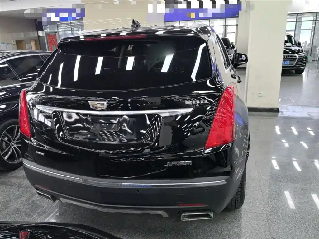 Cadillac XT5 2016 28T AWD Luxury Model фото 4