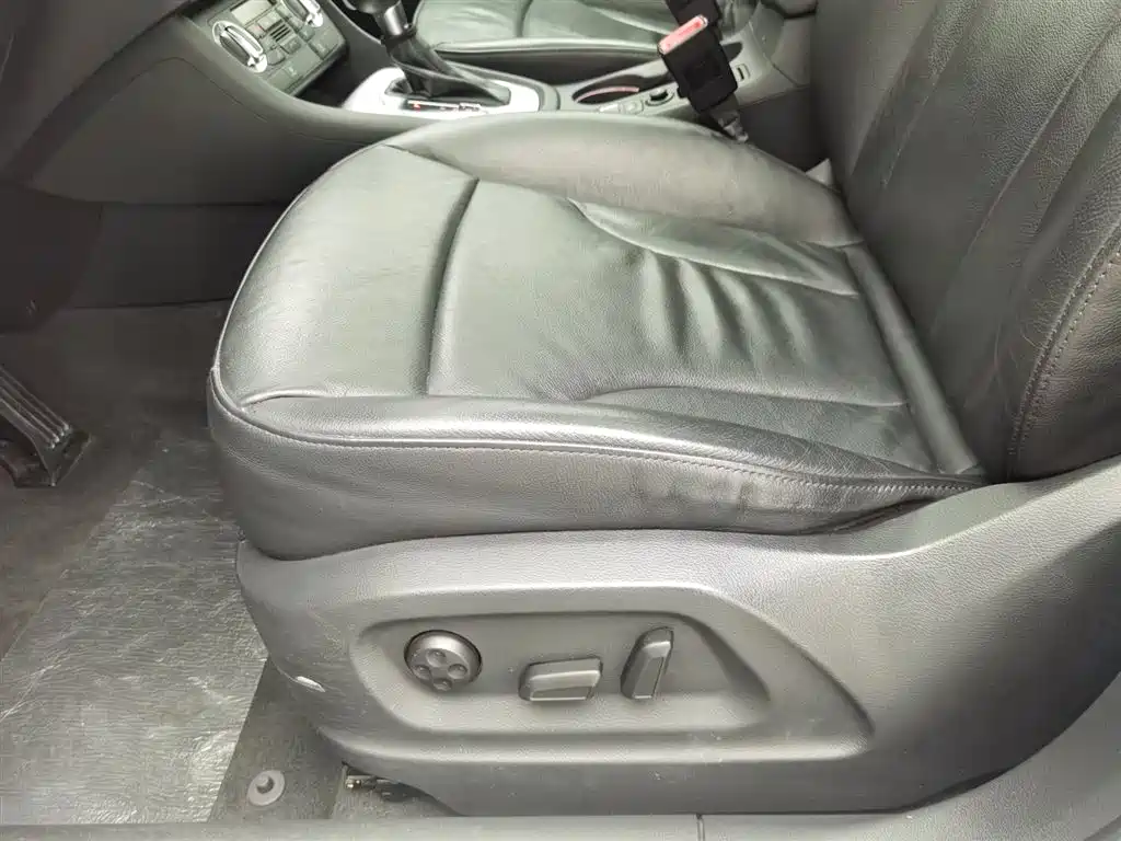 Audi Q3 2015 30 TFSI Comfort фото 20