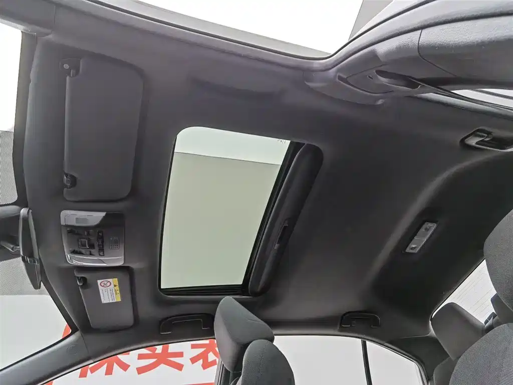 Toyota Levin 2022 185T CVT Luxury Edition фото 14