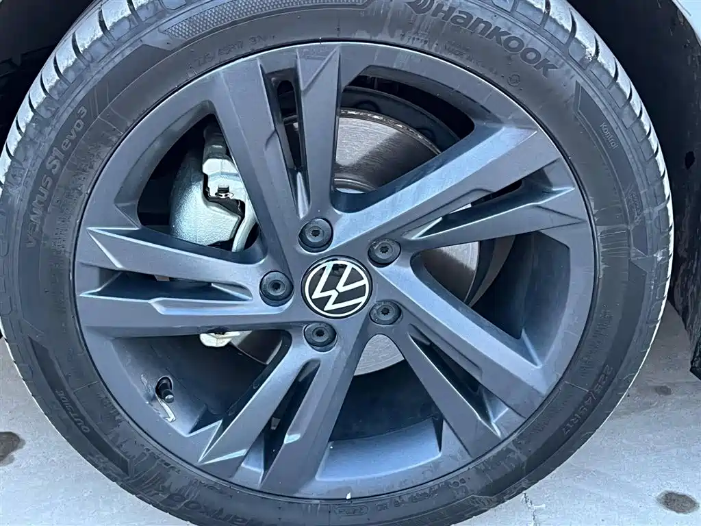 Volkswagen Golf 2023 Facelift 280TSI DSG R-Line Lite фото 6