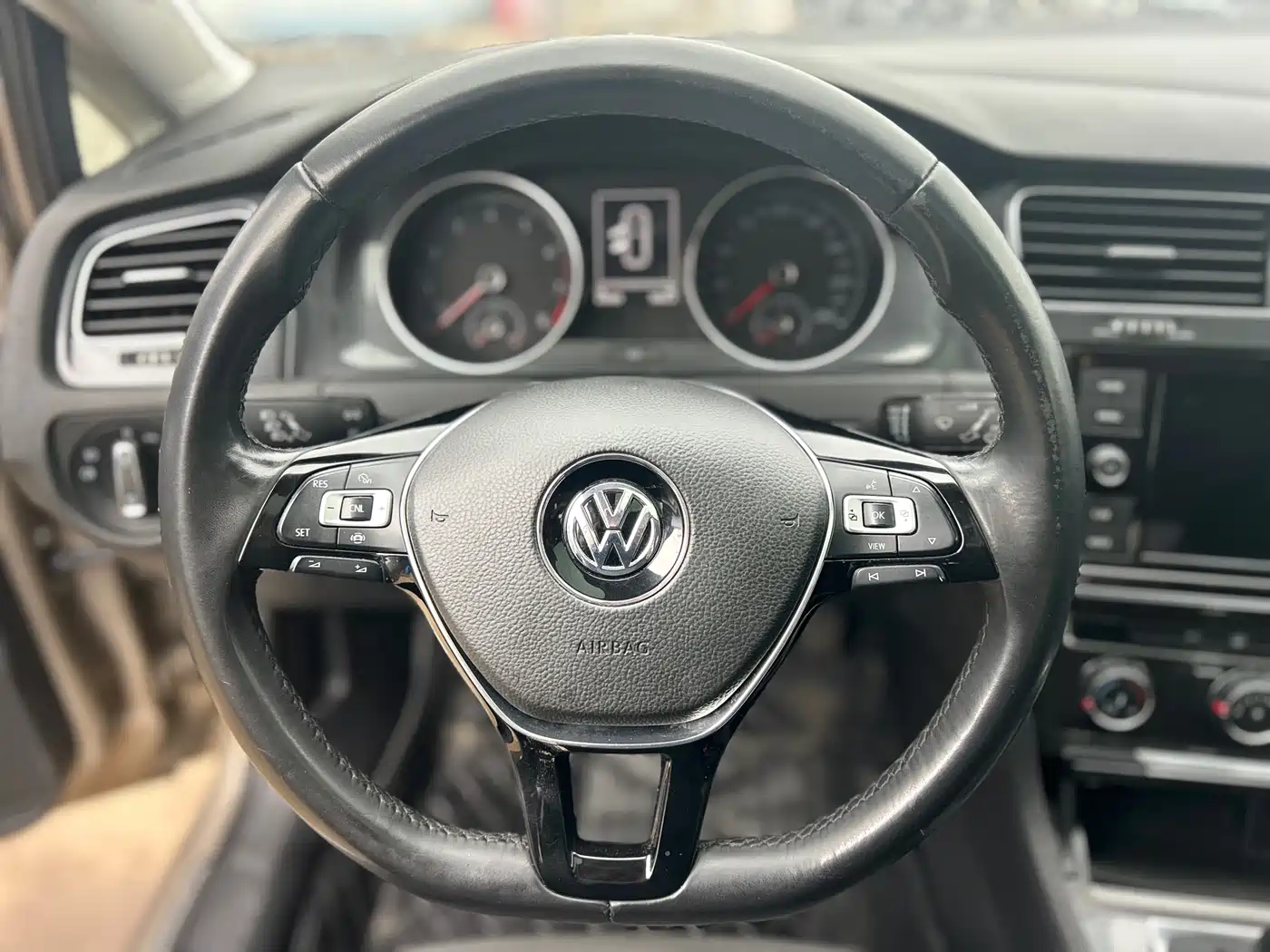 Volkswagen Golf 2019 200TSI DSG Comfort (China V) фото 22