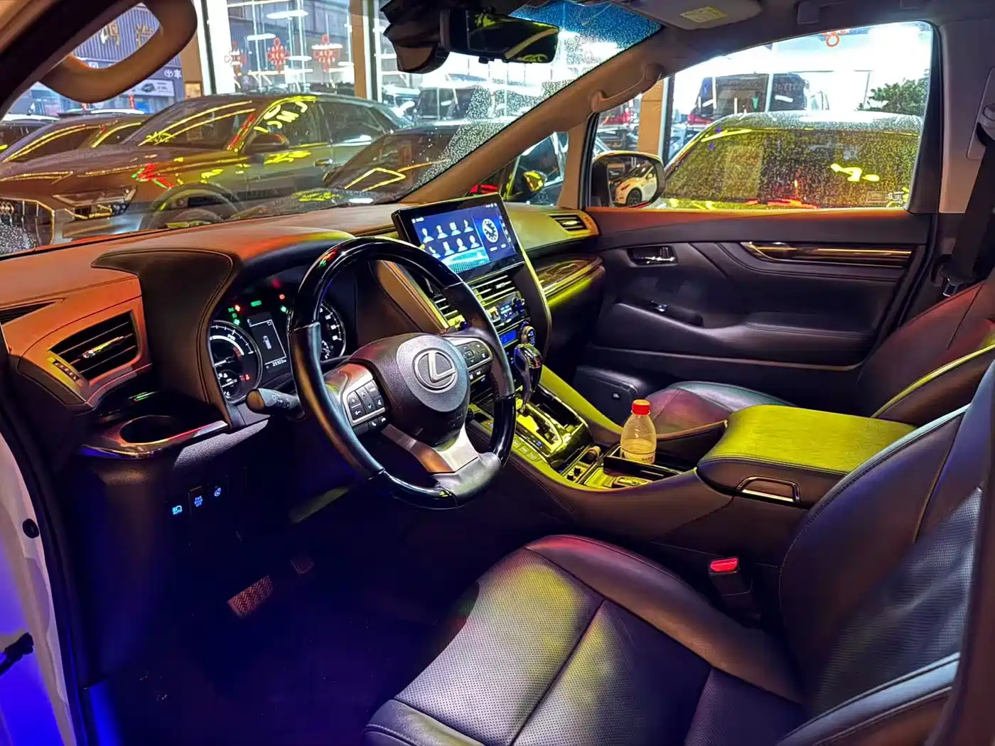 Toyota Vellfire 2020 2020 Twin Engine 2.5L HV Luxury Edition