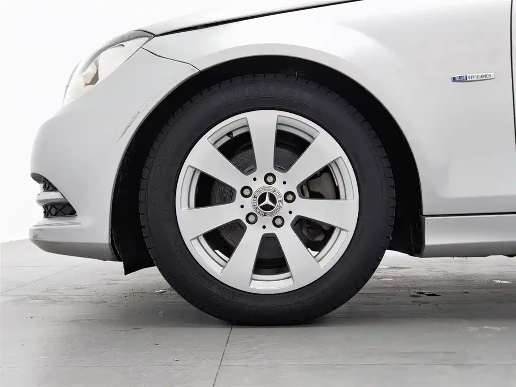 Mercedes-Benz C-Class 2011 C 180K Classic фото 17