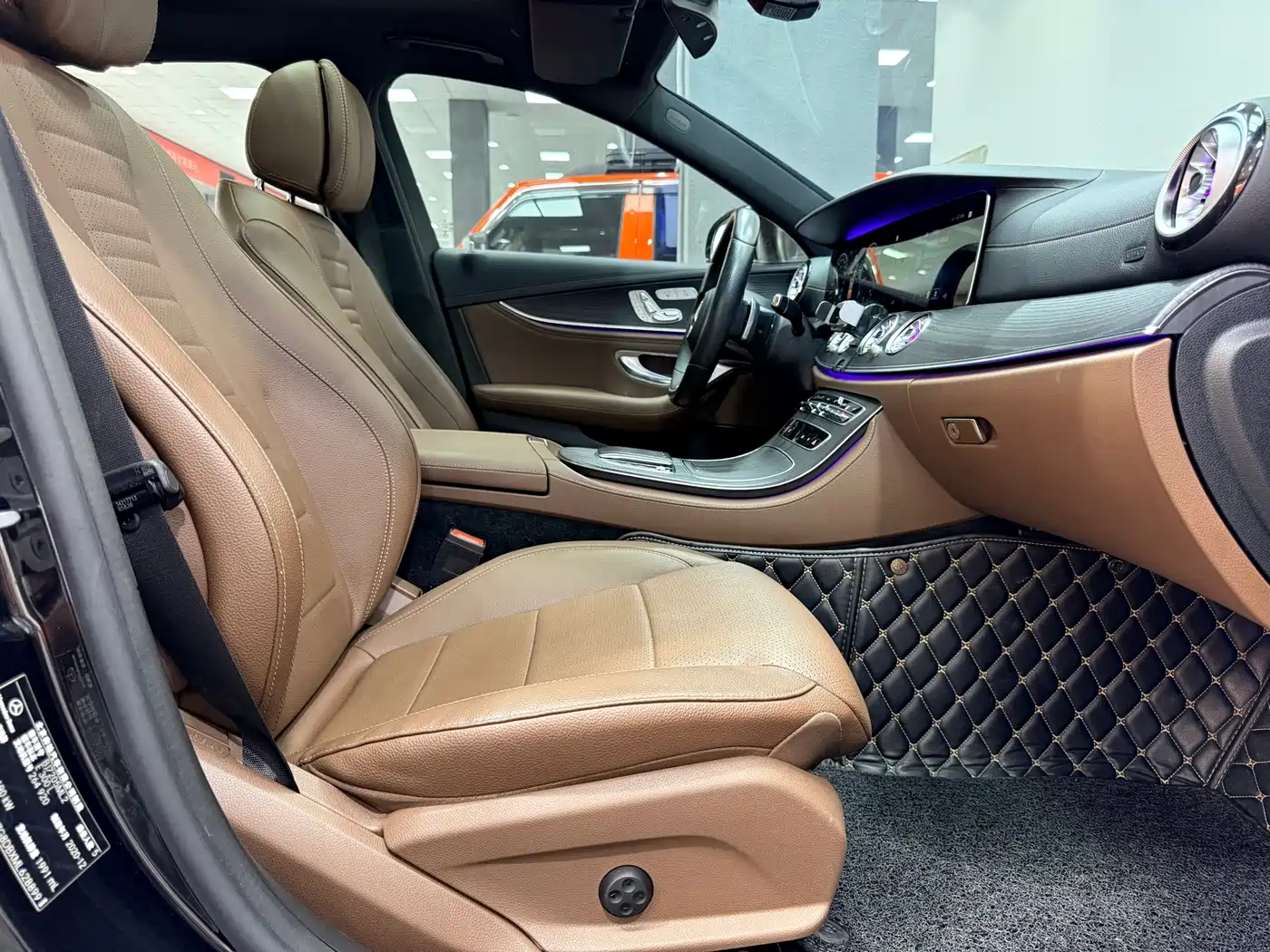 Mercedes-Benz E-Class 2021 E 300 L Sport Luxury Edition фото 15
