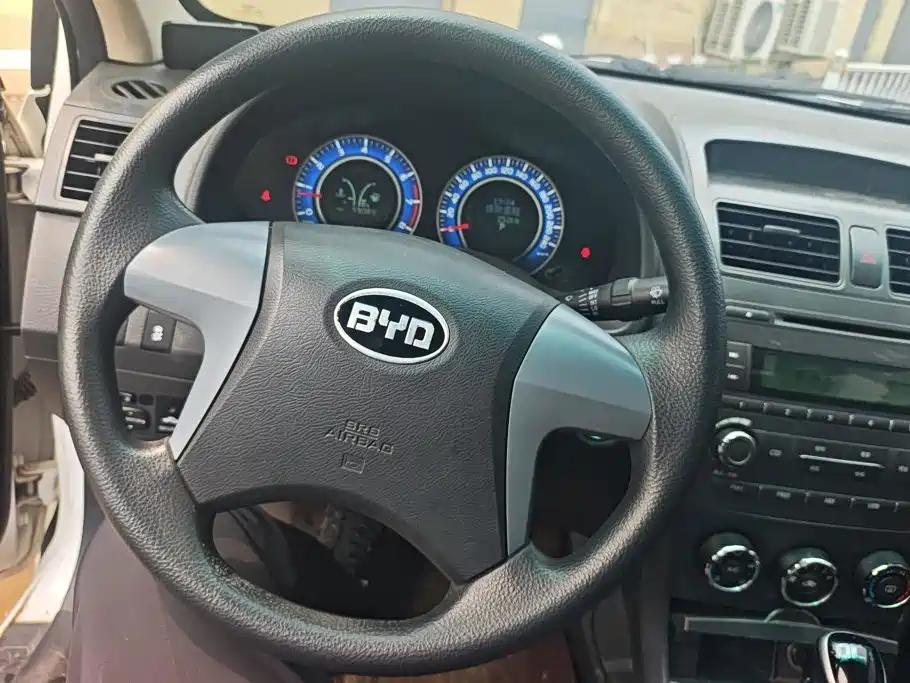 BYD L3 2015 2013 1.5L Automatic Comfort