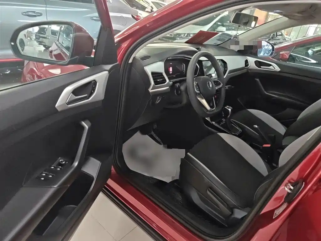 Volkswagen Tanying 2021 1.5L Automatic Smart Connect Edition фото 11