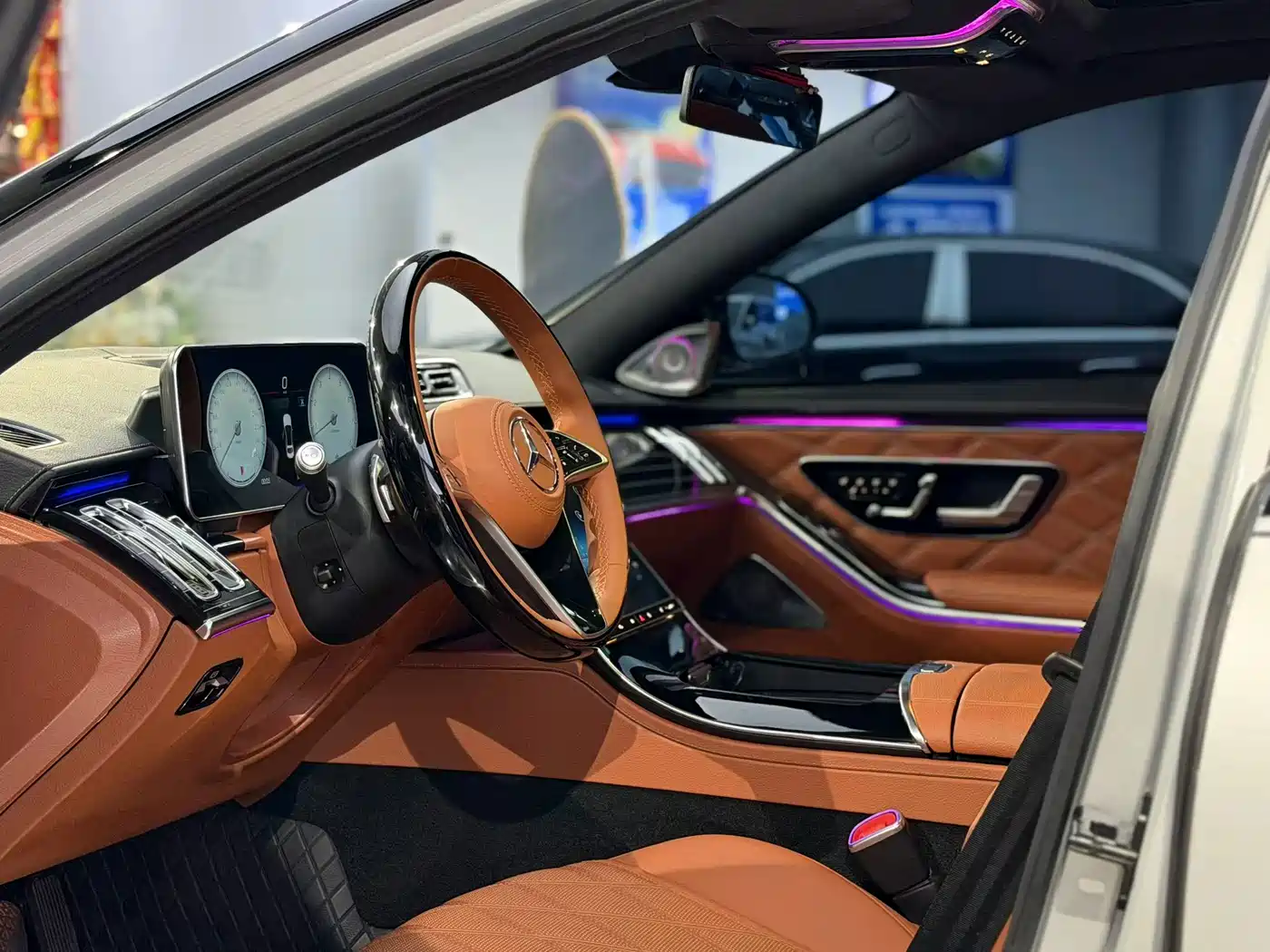 Mercedes-Benz S-Class 2011 2012 S 300 L Premium Grand Edition