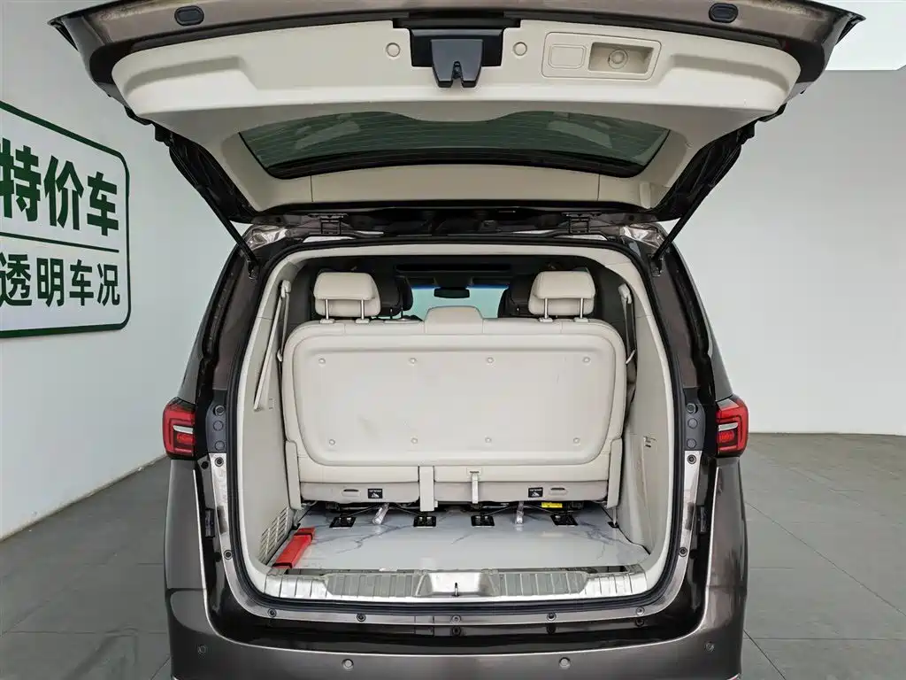 Buick GL8 2021 Land Business Class 652T Luxury фото 16
