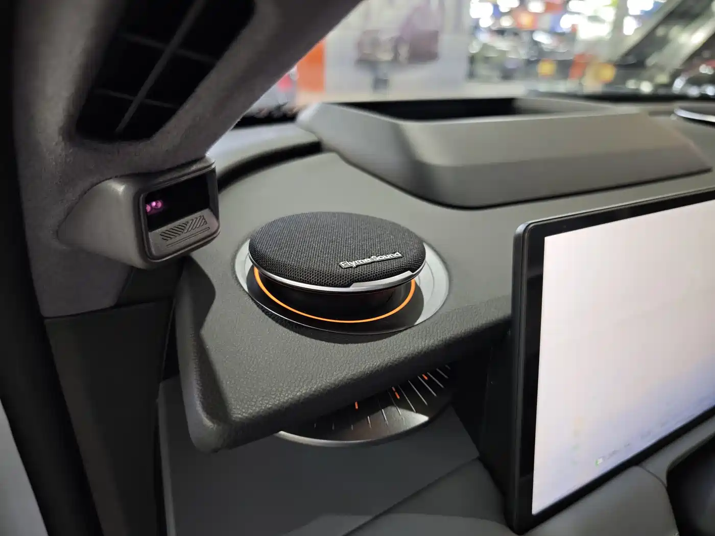 Geely Galaxy Galaxy E8 2025 700km Long Voyage Smart Drive Edition фото 6