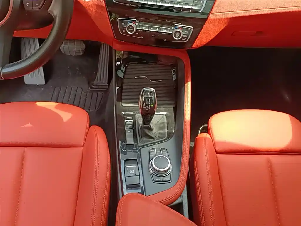 BMW X2 2021 Facelift sDrive25i M Off-Road Package фото 14