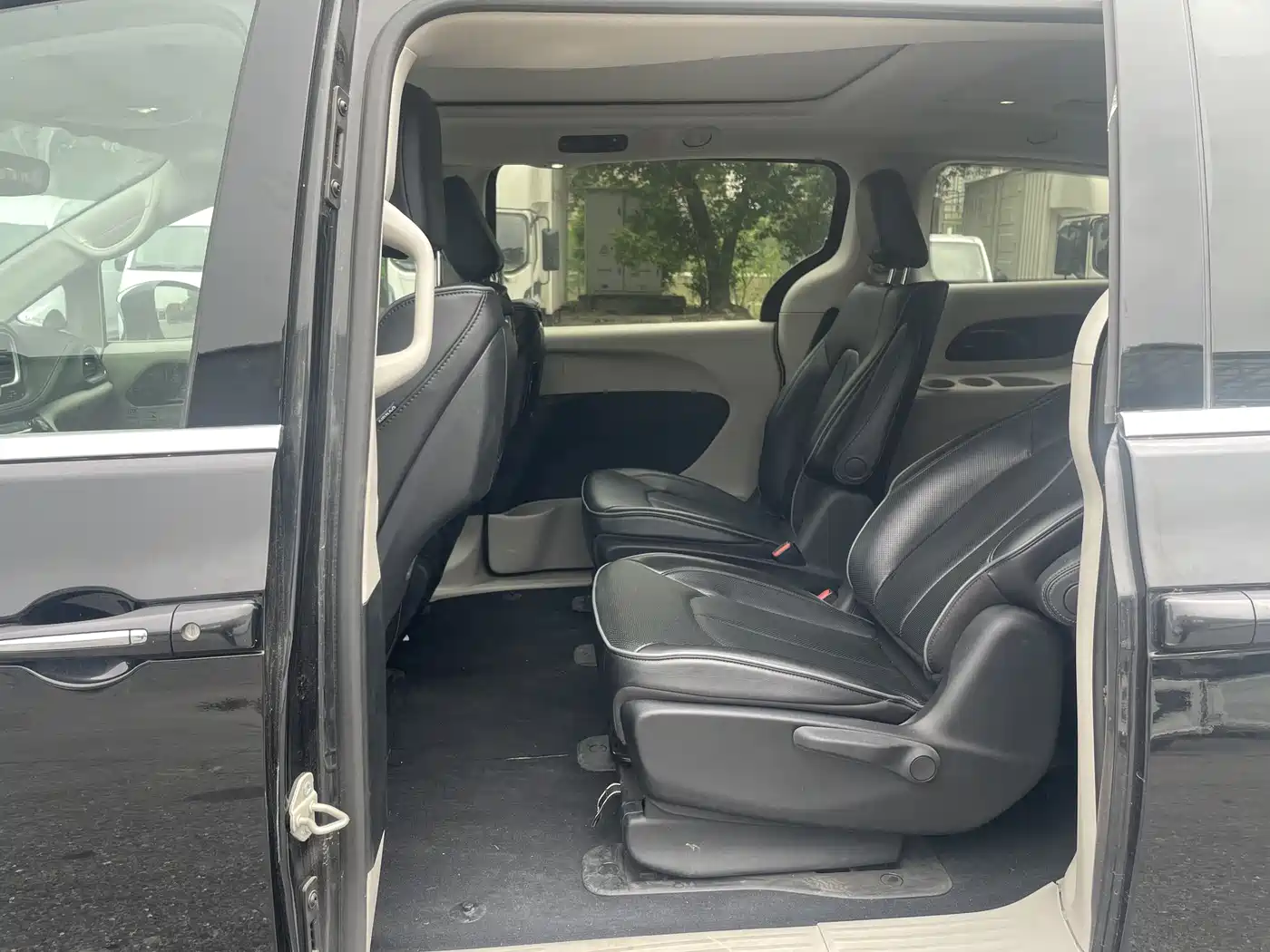 Chrysler Grand Caravan PHEV (Import) 2025 2019 3.6L Plug-in Hybrid