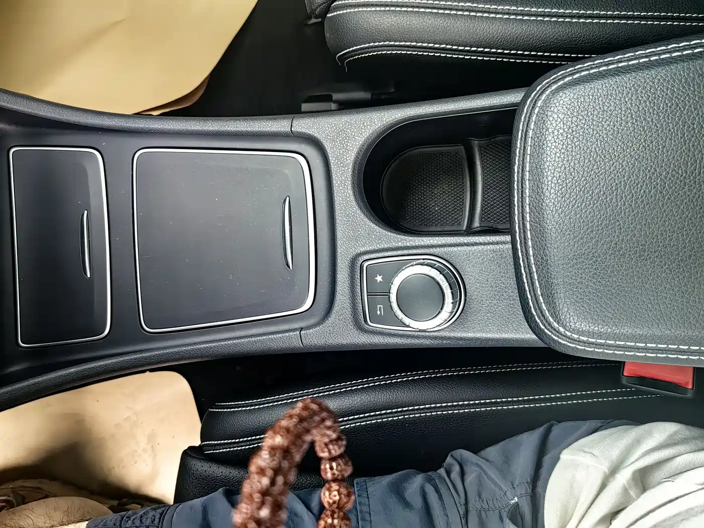 Mercedes-Benz GLA 2017 GLA 200 Dynamic фото 11