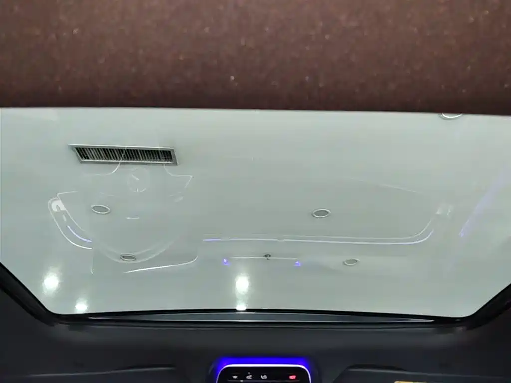 Mercedes-Benz E-Class New Energy 2024 E 350 e L Plug-in Hybrid Sedan фото 15
