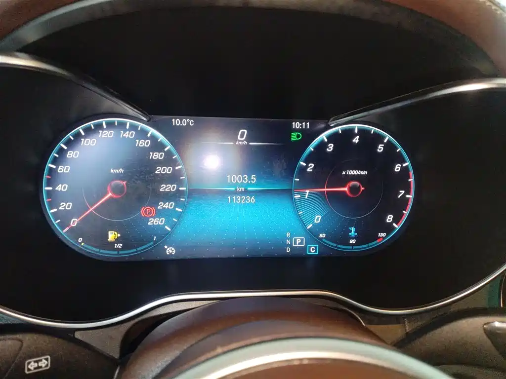 MERCEDES-BENZ GLC