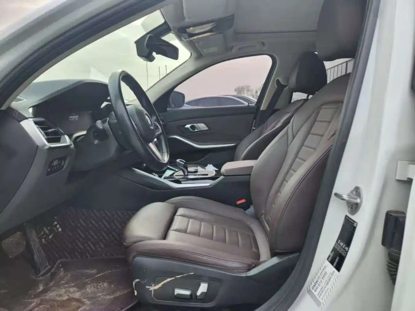 BMW 3 Series 2021 320Li M Sport Package фото 5