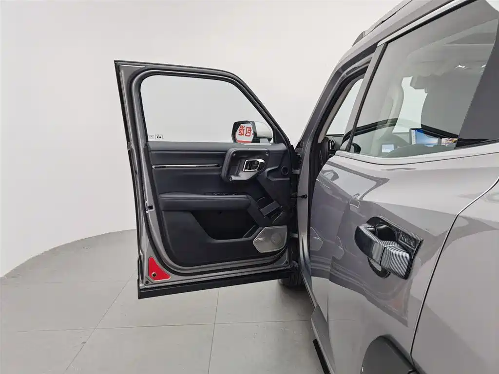 Haval Da Gou 2nd Gen 2023 2.0T 2WD Trendy Off-road Edition Plus фото 8