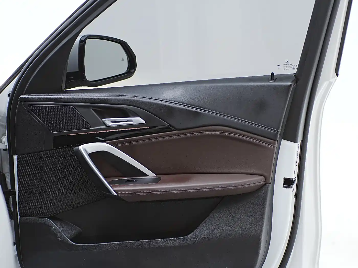 BMW X1 2023 sDrive20Li X Design Package фото 24