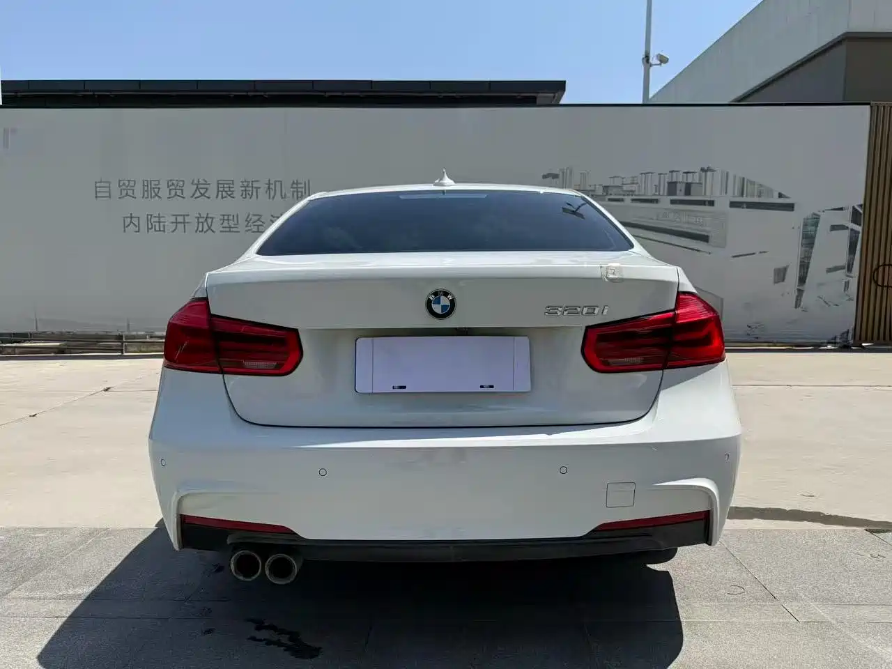 BMW 3 Series 2018 320i M Sport Package фото 9