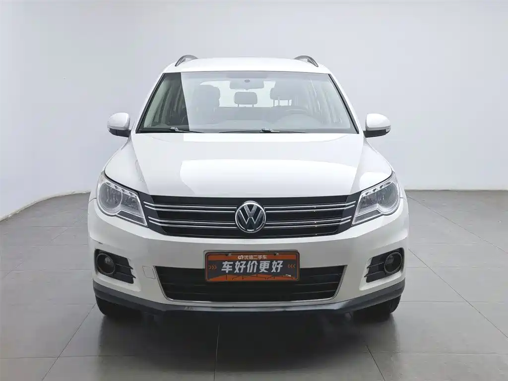 Volkswagen Tiguan 2012 1.8TSI Automatic 2WD Trend Edition фото 3