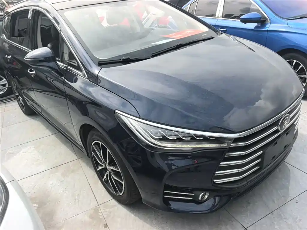 BYD Song MAX 2017 1.5T Auto Smart Connect Premium 7-seater фото 4