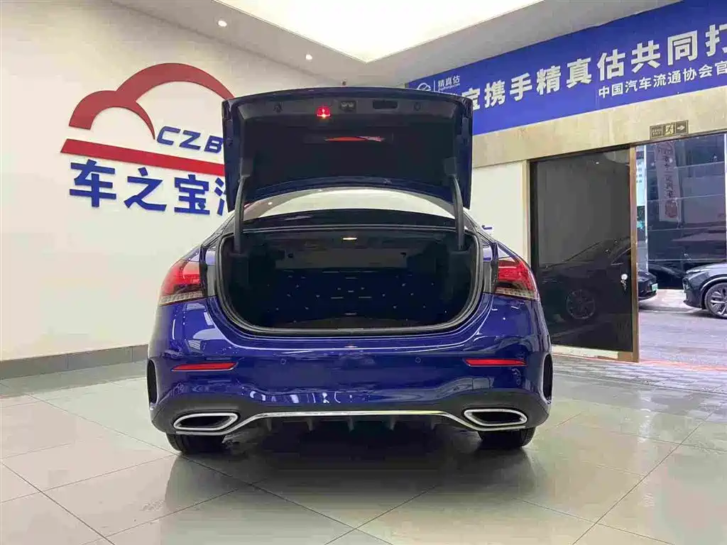 MERCEDES-BENZ CLASS A