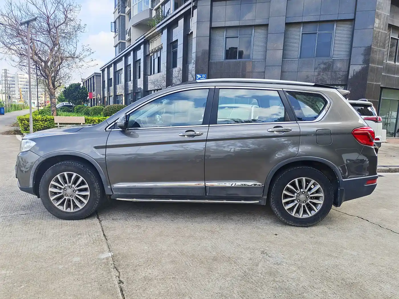 Haval H6 2015 Sport 1.5T Automatic 2WD Luxury фото 4