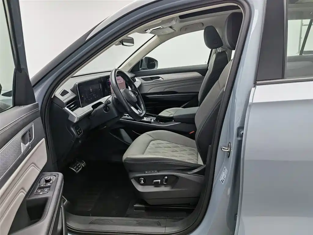 Volkswagen Talagon 2023 380TSI 4WD R-Line Touring Edition фото 10